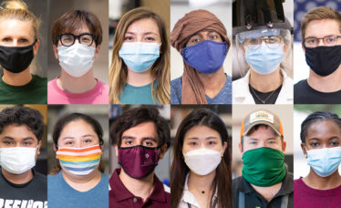 alunos com máscaras