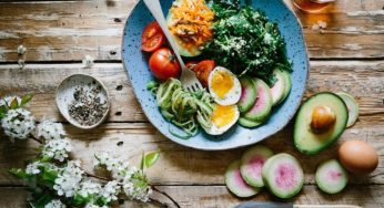 OVOS E FOLHAS VERDES ESCURAS PARA AS GESTANTES