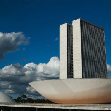 Câmara doa deputados