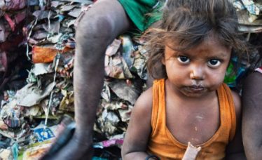 Crianças pobres