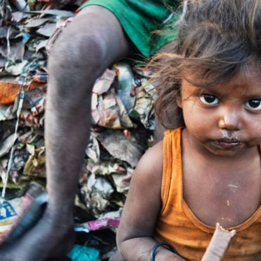 Crianças pobres