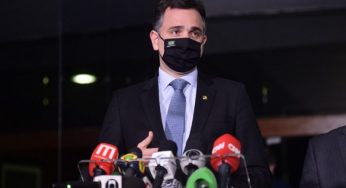 PRESIDENTE DO SENADO REJEITA PEDIDO DE IMPEACHMENT
